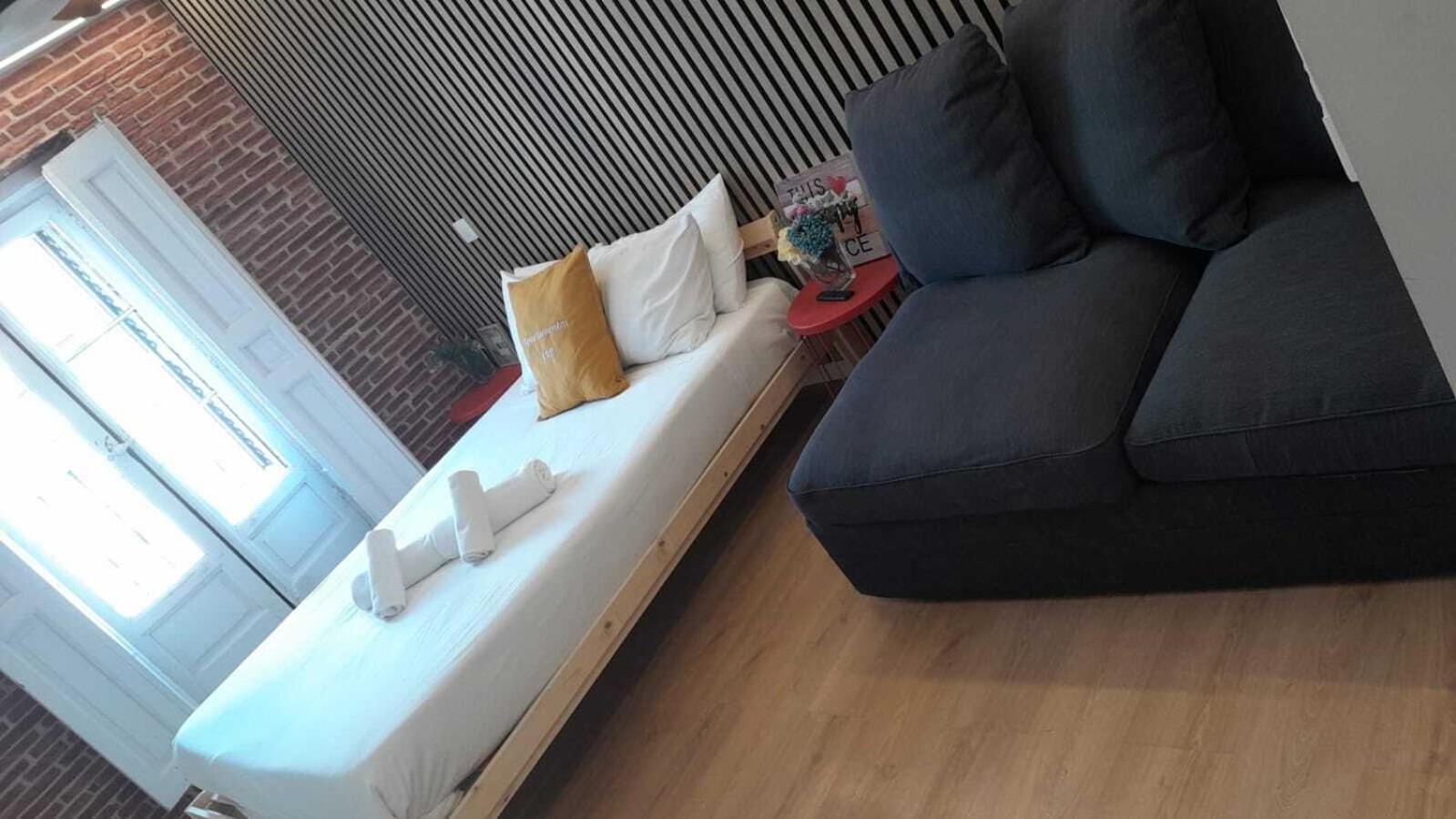 Apartamentos Preciados Madrid Værelse billede