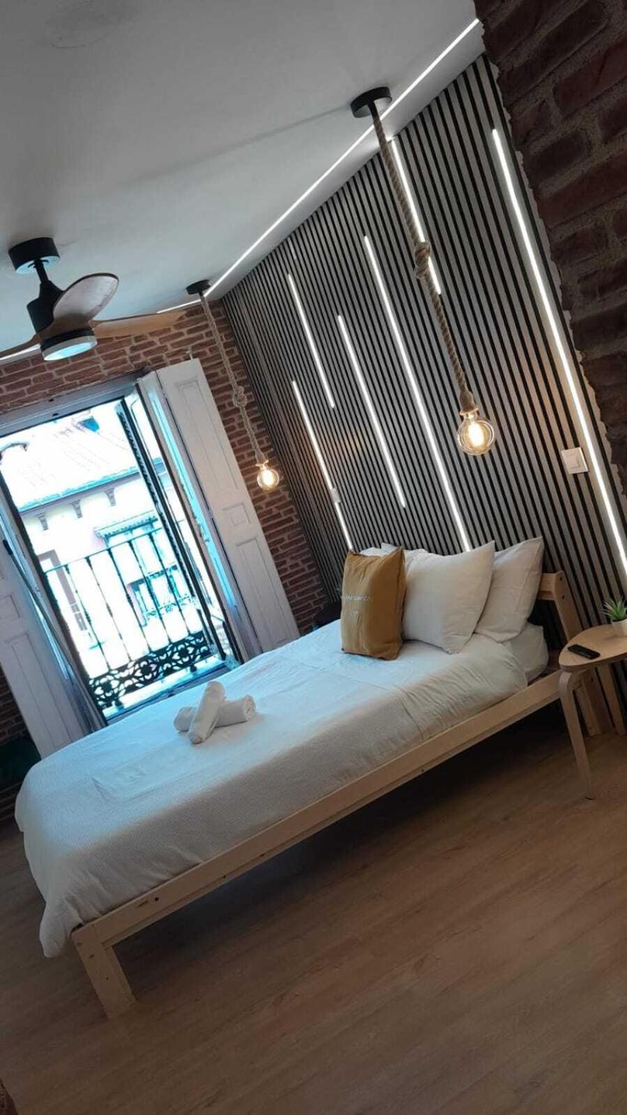 Apartamentos Preciados Madrid Værelse billede