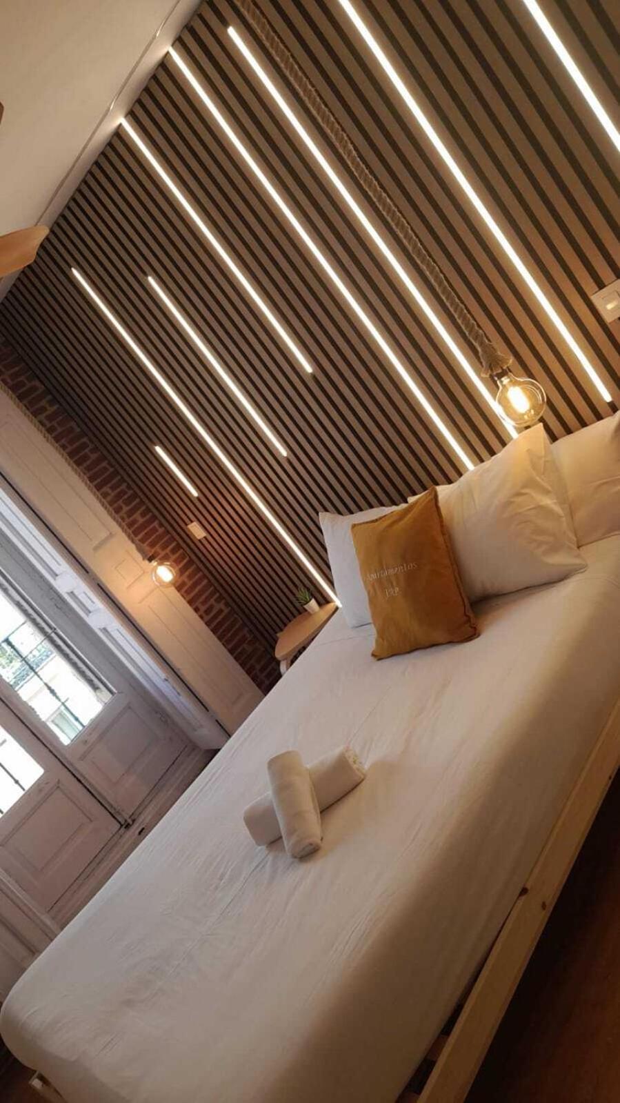Apartamentos Preciados Madrid Værelse billede